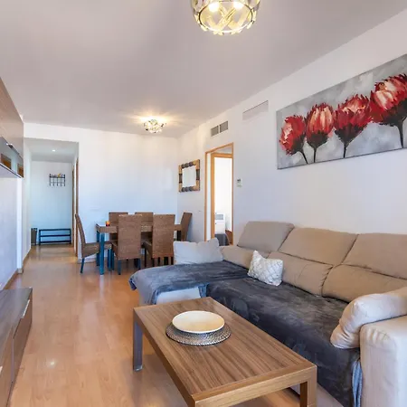 Cozy With Sea Views In